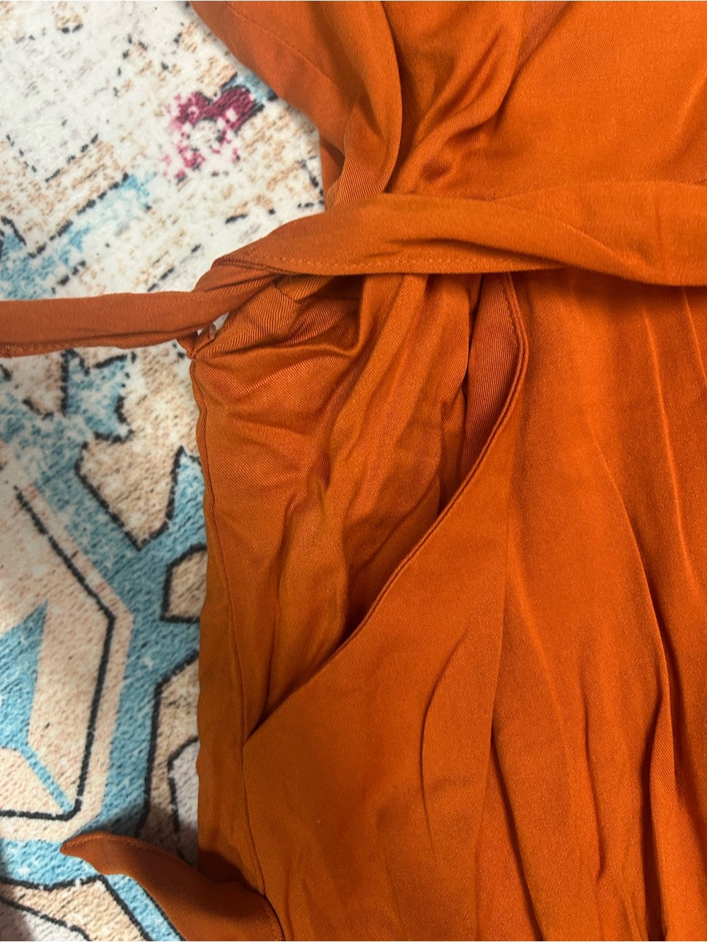 Market & Spruce Rust Orange Midi Dress with Tie Waist and Pockets - Picture 4 of 10